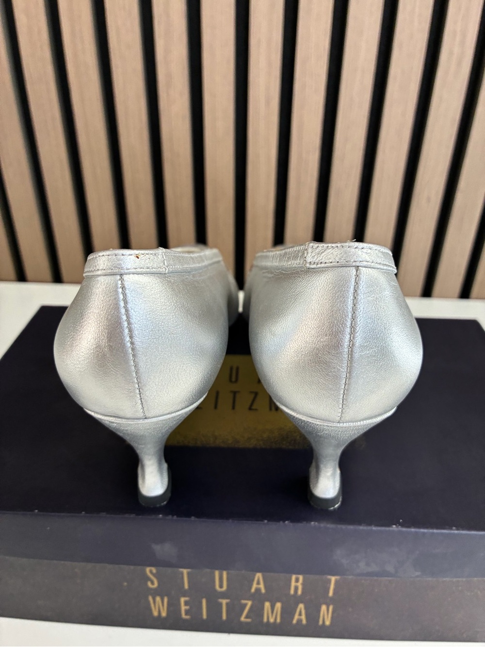 VTG STUART WEITZMAN Silver Leather Heels - Picture 5 of 8